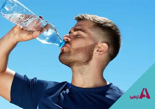 آب کافی برای جلوگیری از افتادگی پوست